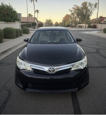 Black 2014 Toyota Camry LE