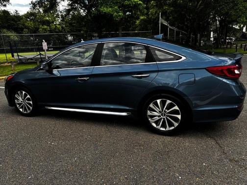 Blue 2017 Hyundai SONATA Sport