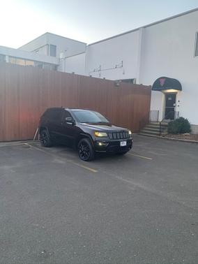 2020 Jeep Grand Cherokee Laredo
