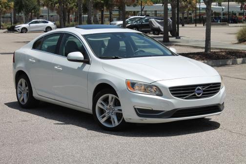 2014 Volvo S60 T5 Premier