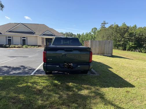 Green 2022 Toyota Tundra SR5