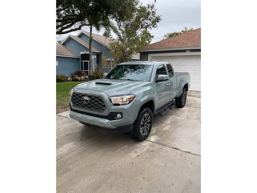 2022 Toyota Tacoma TRD Sport