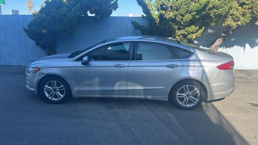 2018 Ford Fusion Hybrid SE