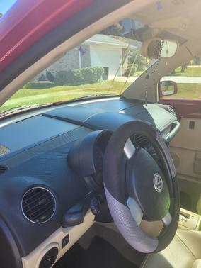 2008 Volkswagen New Beetle S