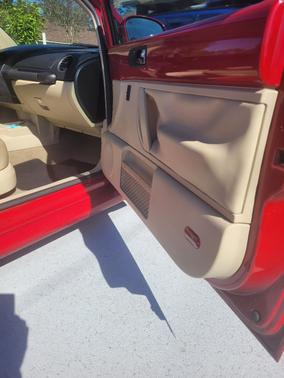 2008 Volkswagen New Beetle S