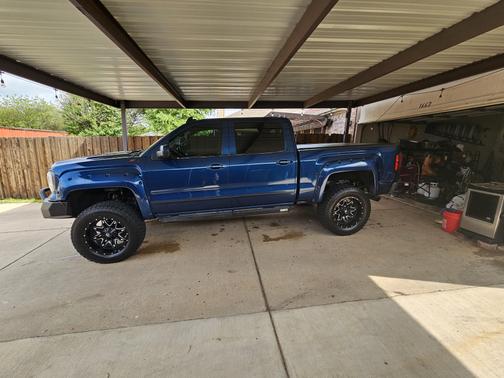 2017 GMC Sierra 1500 SLT