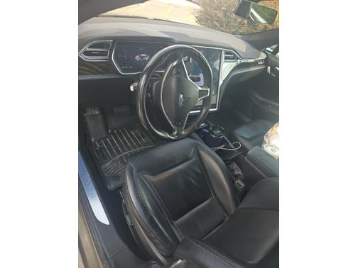 2016 Tesla Model S 75D