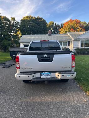 Gray 2018 Nissan Frontier PRO-4X