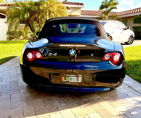 Black 2005 BMW Z4 2.5i Roadster