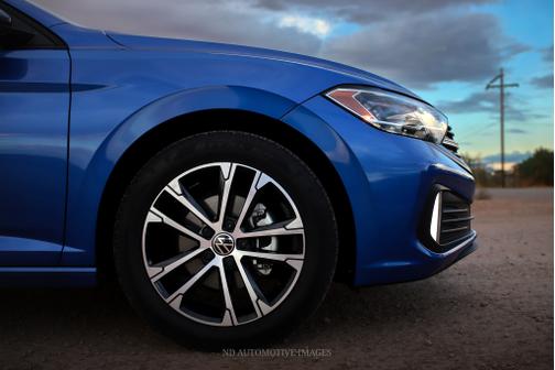 Blue 2024 Volkswagen Jetta 1.5T Sport
