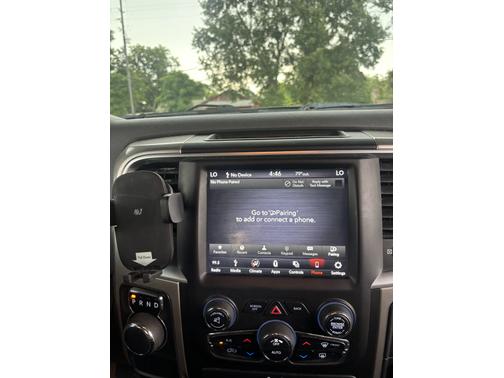 2018 RAM 1500 SLT