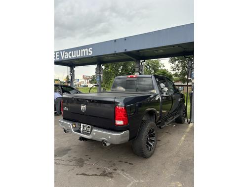 2018 RAM 1500 SLT