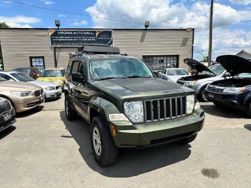 Green 2008 Jeep Liberty Sport