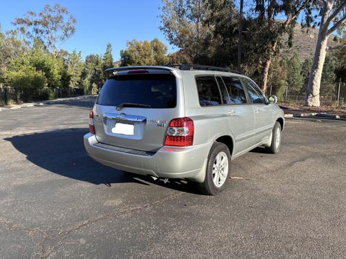 2007 Toyota Highlander Hybrid Base