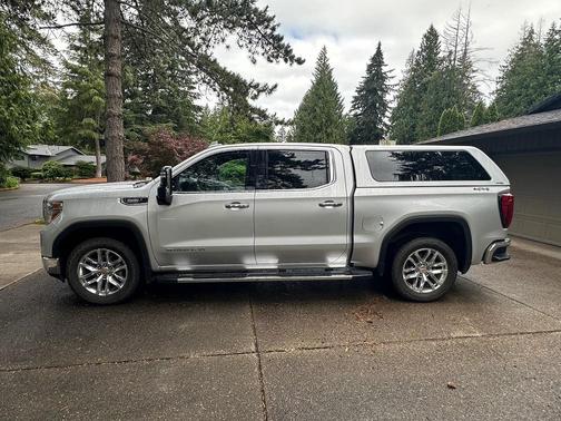 Silver 2021 GMC Sierra 1500 SLT