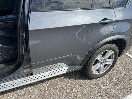 Gray 2012 BMW X5 xDrive50i
