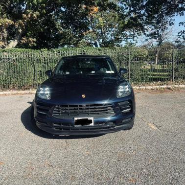 Blue 2019 Porsche Macan Macan