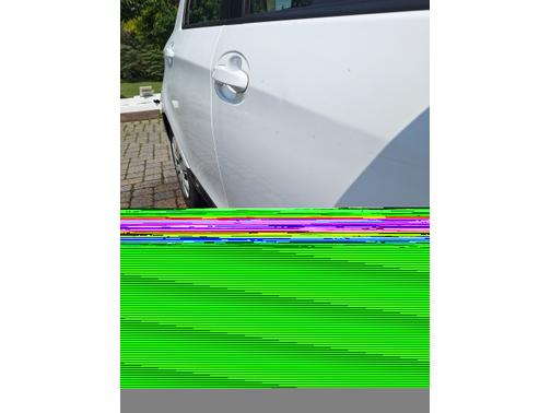 2012 Toyota Yaris L