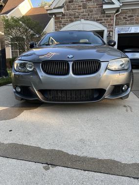 2011 BMW 335 is