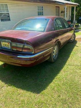 Red 2005 Buick Park Avenue Base