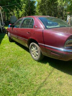 Red 2005 Buick Park Avenue Base