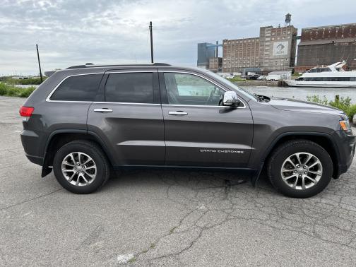 Photo 2 of 22 of 2015 Jeep Grand Cherokee Limited
