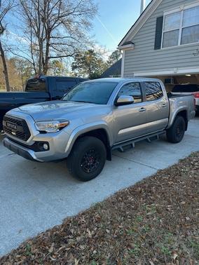 2023 Toyota Tacoma SR5