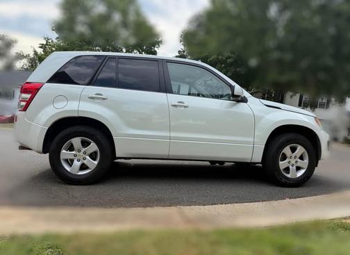 2013 Suzuki Grand Vitara Premium