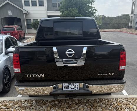 Black 2012 Nissan Titan SV