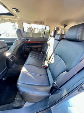 2012 Subaru Outback 2.5i Limited