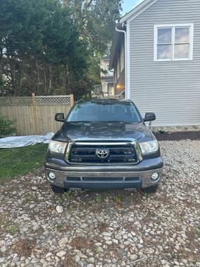 2011 Toyota Tundra Grade