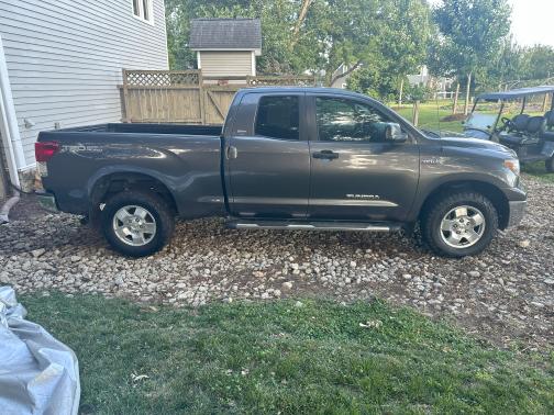 2011 Toyota Tundra Grade