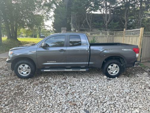 2011 Toyota Tundra Grade