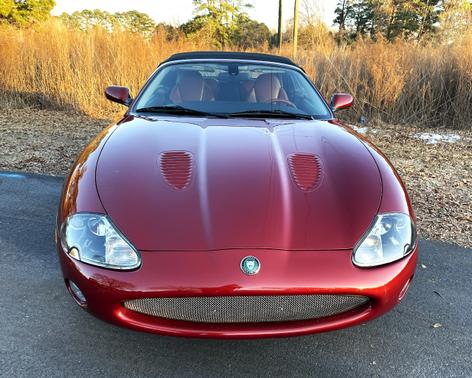 2004 Jaguar XKR Base