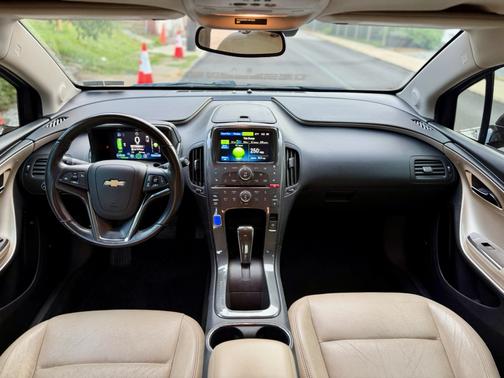 Black 2012 Chevrolet Volt Base
