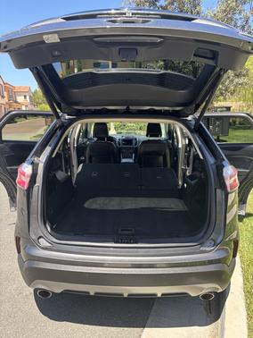 Gray 2020 Ford Edge SEL