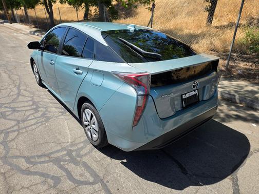 Green 2018 Toyota Prius Three