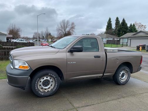 2009 Dodge Ram 1500 ST