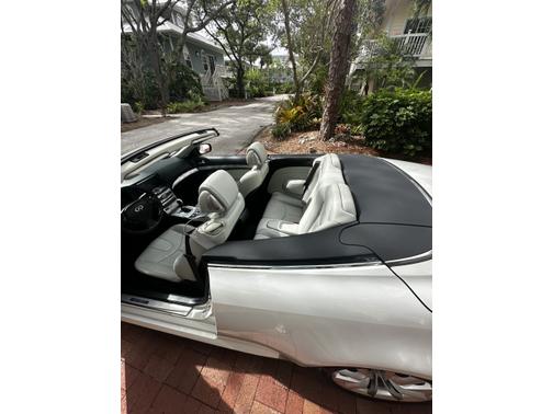 2014 INFINITI Q60 Base