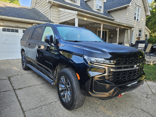 Black 2021 Chevrolet Suburban Z71