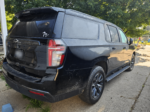 Black 2021 Chevrolet Suburban Z71
