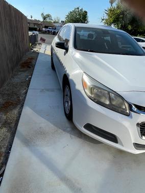 White 2014 Chevrolet Malibu 1LS
