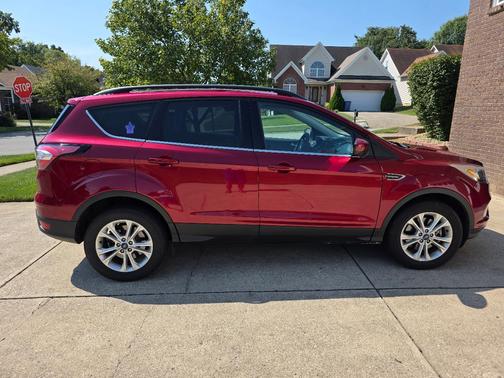 Red 2018 Ford Escape SEL