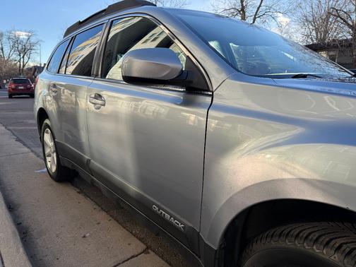 2014 Subaru Outback 2.5i Premium