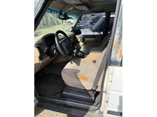 1996 Land Rover Discovery SE 4WD