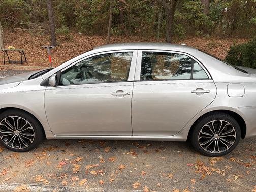 2009 Toyota Corolla LE