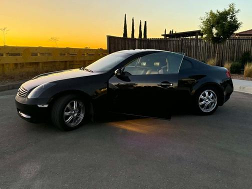 2005 INFINITI G35 Base
