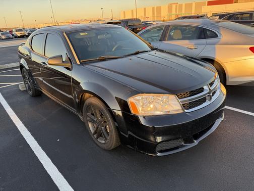 2012 Dodge Avenger SE