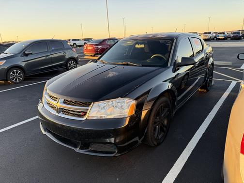 2012 Dodge Avenger SE
