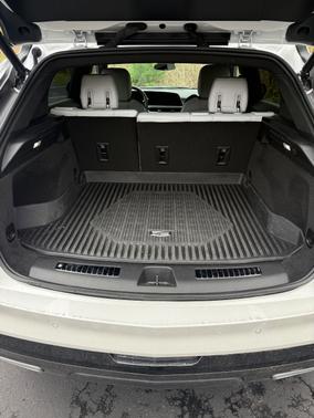 White 2024 Cadillac XT4 Sport